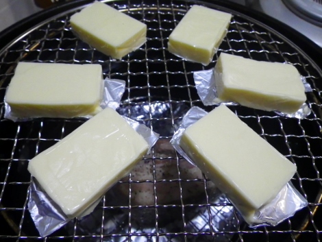 09ついでのスモークチーズ (470x353).jpg